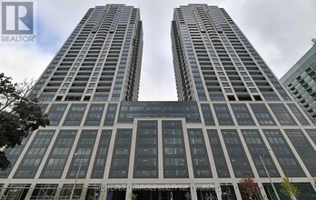 Building Photo - 2112 Lake Shore Blvd W