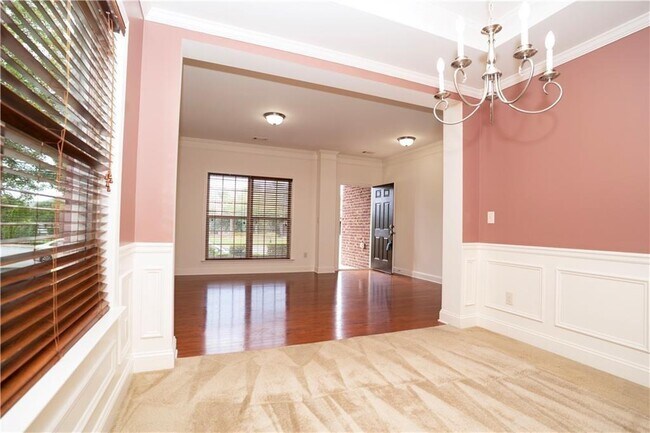 Building Photo - 2412 Harpers Way