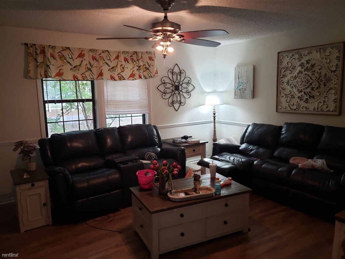 Foto principal - 3 br, 2.5 bath House - 2417 Prince Ave