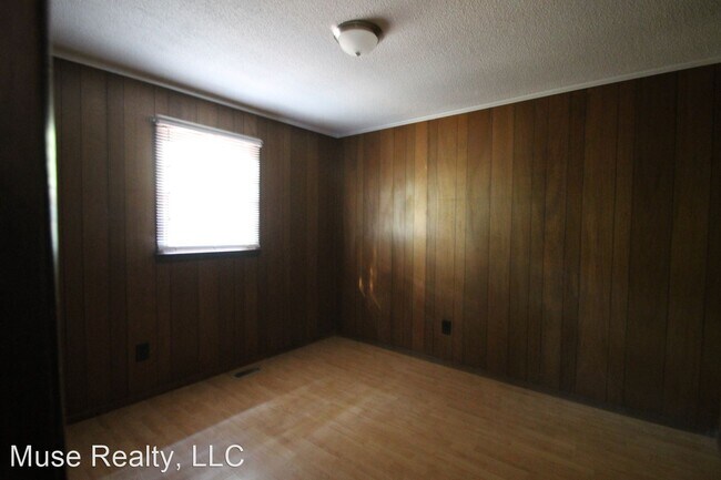 Foto del edificio - 2 br, 1 bath House - 340 A. East Jefferson...