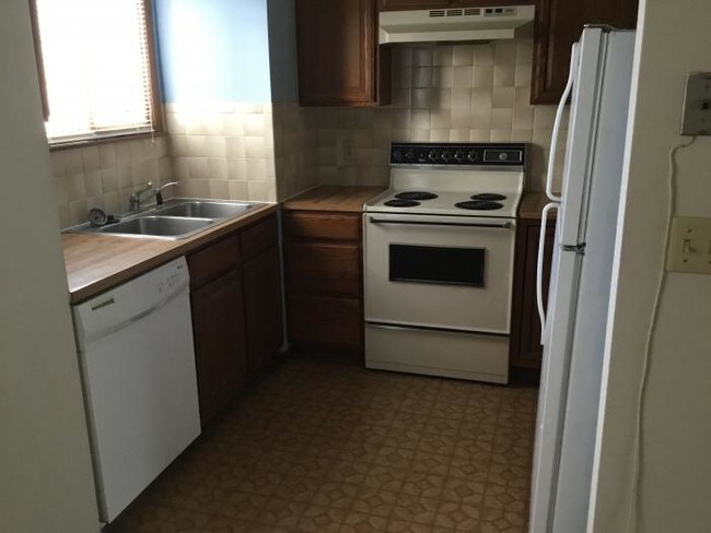 Building Photo - 1 bedroom in Wichita KS 67212