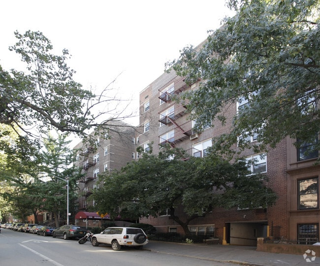 Foto del edificio - 220 Berkeley Pl