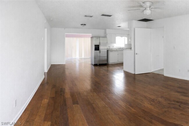 Foto del edificio - 852 Ashland St E