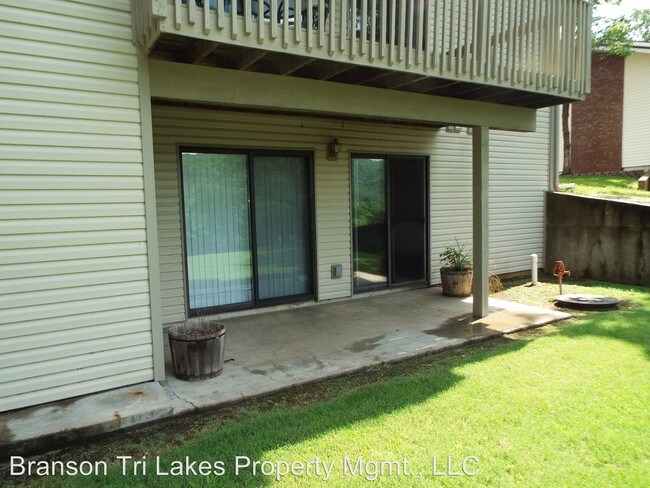 Building Photo - 126 Overlook Dr