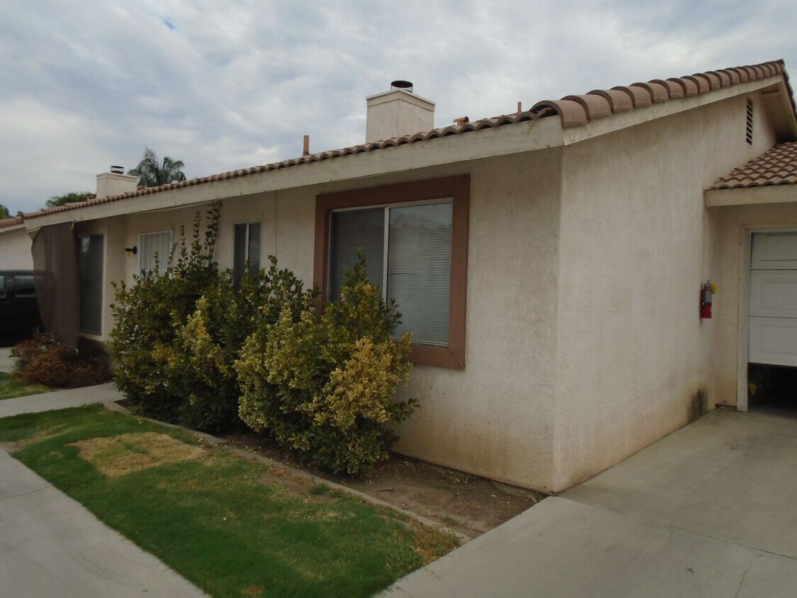 GOSFORD RD., 2720 A-D - GOSFORD RD., 2720   A-D