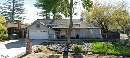 Building Photo - 5085 4th St