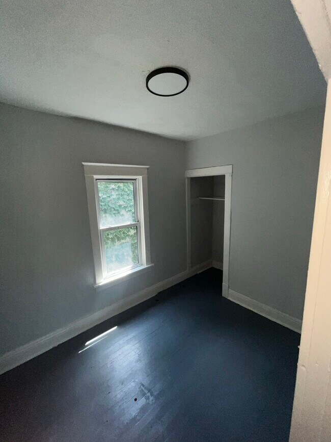 Foto del edificio - 1365 Rutledge St