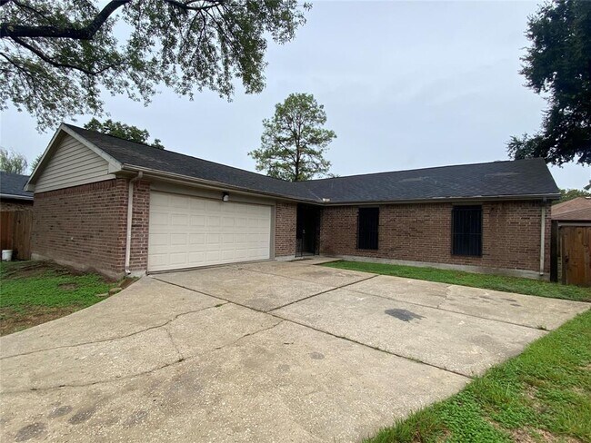 Foto del edificio - 1403 Littleport Ln