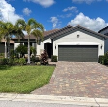 Building Photo - 16099 Mistflower Dr