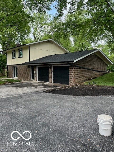 Foto del edificio - 1340 Rohrer Rd