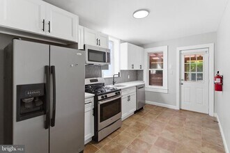 Building Photo - 71 Amboy Ave