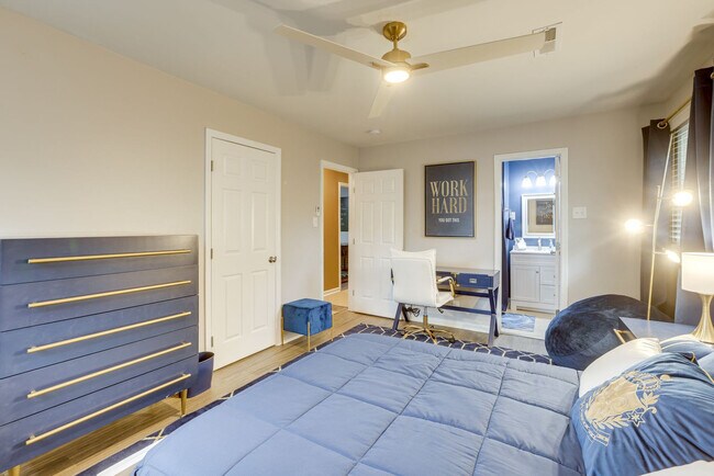 Foto del edificio - 3508 Maggie Ave NW