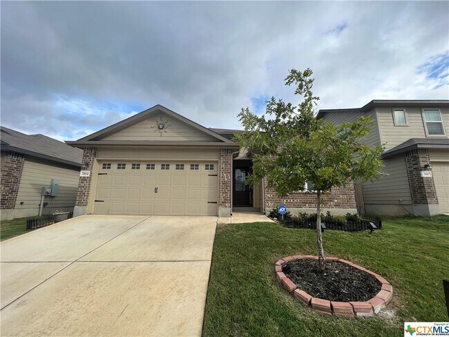 Building Photo - 7011 Capella Cir