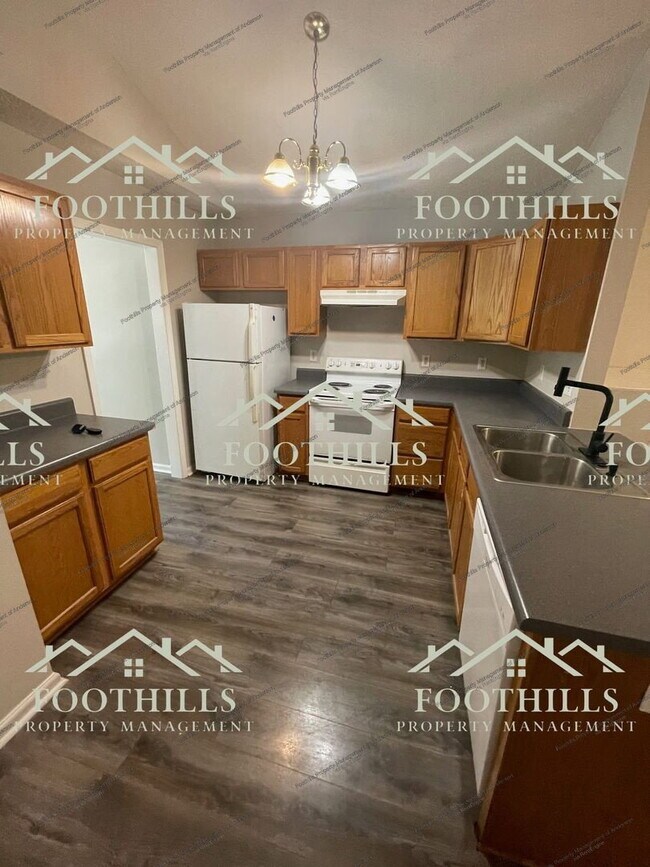 Foto del edificio - 129 Ashton Ln