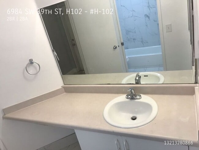 Foto del edificio - 6984 SW 39th St