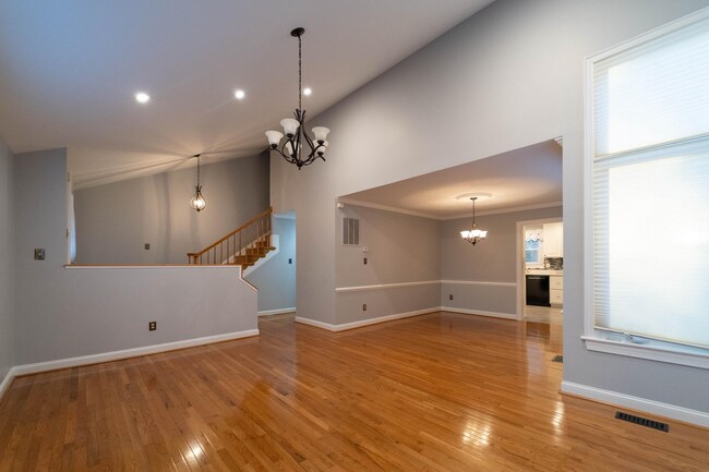 Foto del edificio - Cavalier Woods Single Family Home With Man...