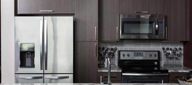 Foto del edificio - 8110 Park Ln