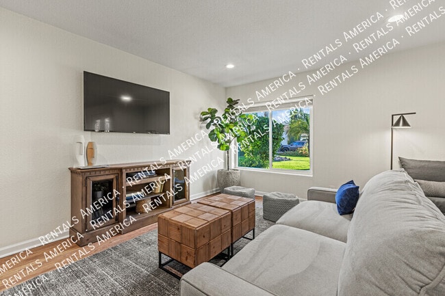 Building Photo - 7007 N Vía De Manana