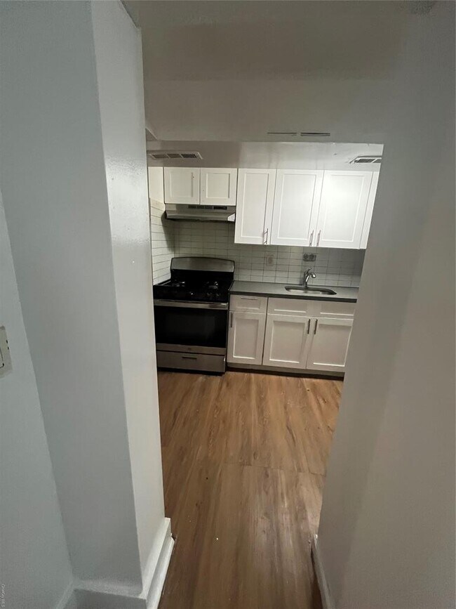 Foto del edificio - 1133 E 224th St