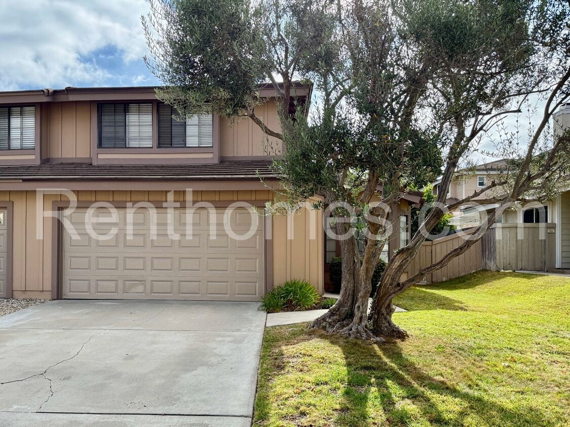 Foto principal - 13535 Hike Ln