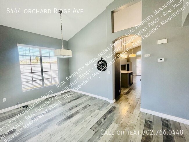Foto del edificio - Single-Story 3 Bed, 2 Bth Open Concept, Va...