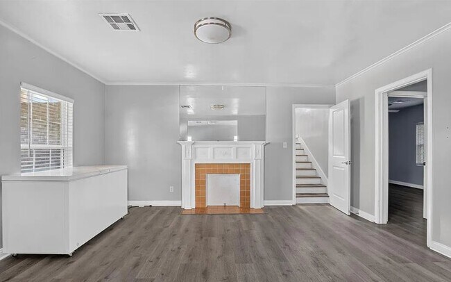 Foto del edificio - 2312 Cashion Pl