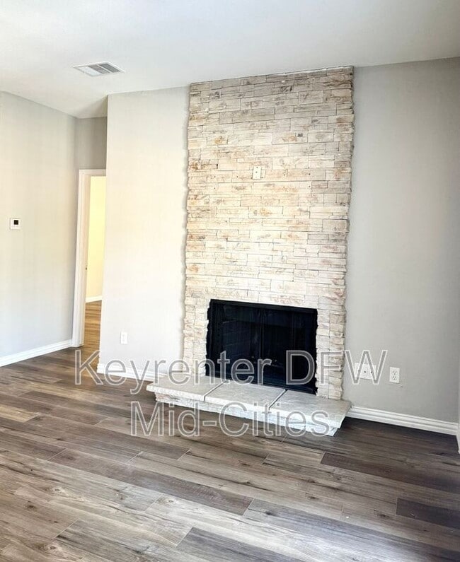 Foto del edificio - 13219 Emily Rd