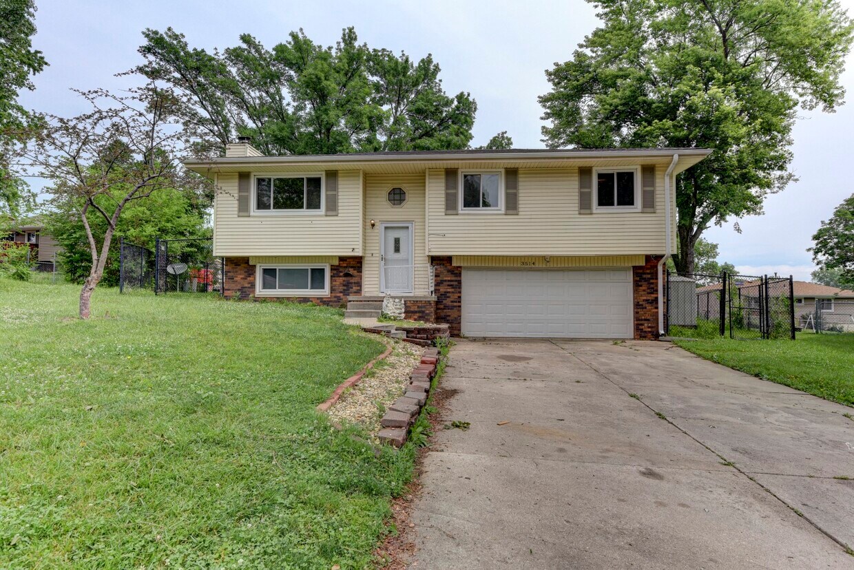 3514 Glory Cir, Bellevue, NE 68123 House Rental in Bellevue, NE