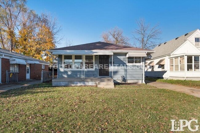 Building Photo - 3058 Nebraska Ave