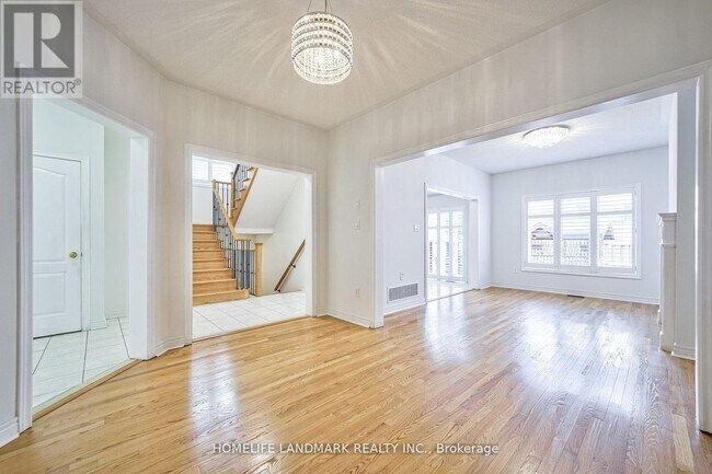 Building Photo - 42 Redmond Dr
