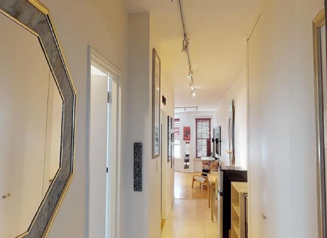 Building Photo - Spacious 1-Bedroom Loft-Style Apartment