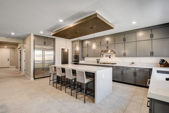 Building Photo - Beautiful 5 Bedroom Las Vegas Home!