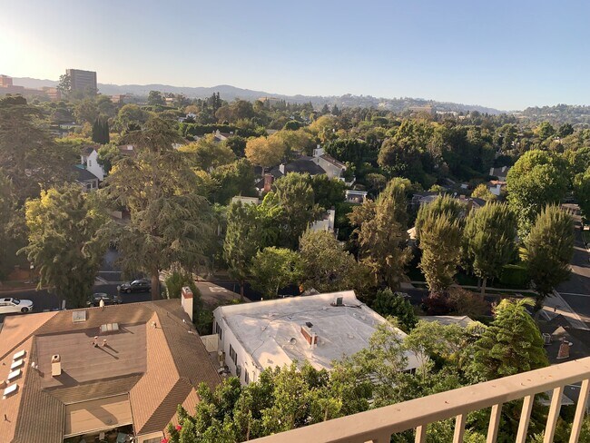 VIEW FROM LIVINGROOM - 10501 WILSHIRE Blvd