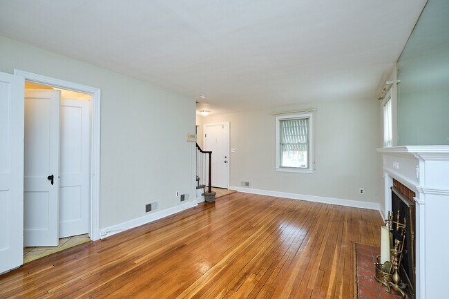 Building Photo - 3617 28th St NE
