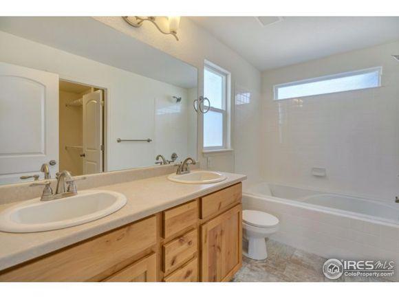 Building Photo - 1040 Mount Oxford Ave