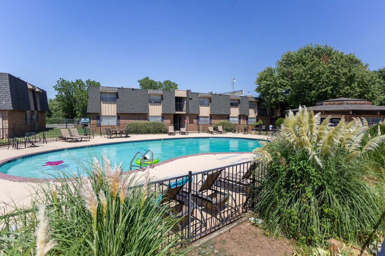 Crosby Park Apartments Apartments in Lawton, OK