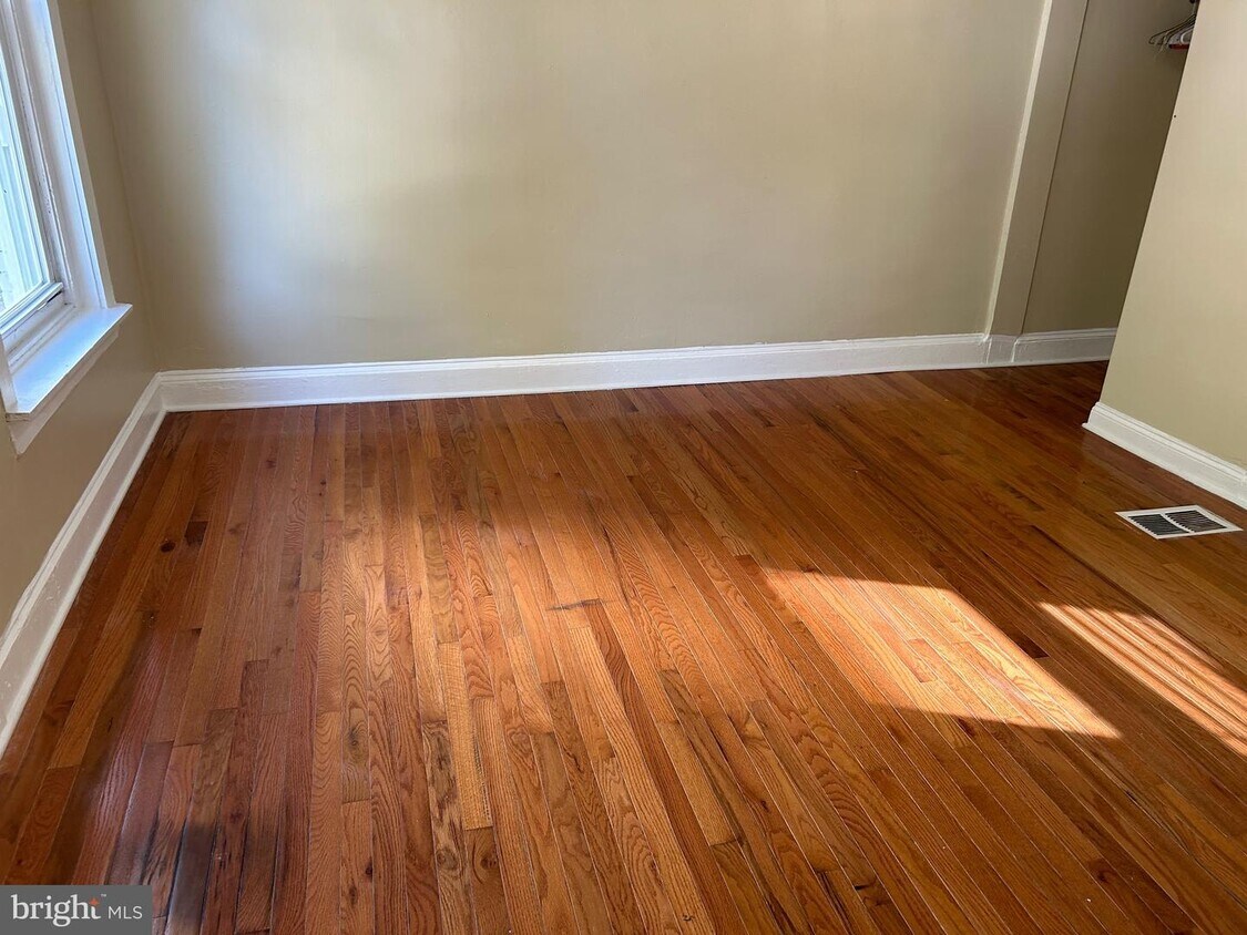 294 Edmonds Ave, Drexel Hill, PA 19026 Townhome Rentals in Drexel