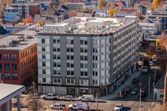 Building Photo - 585 Essex St