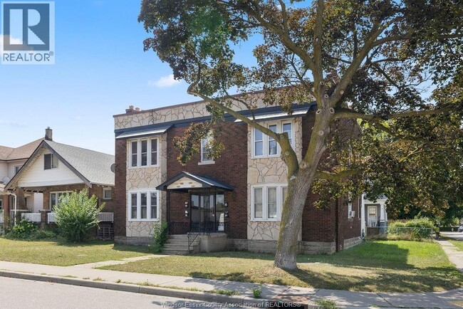 Building Photo - 1107 Pelissier St