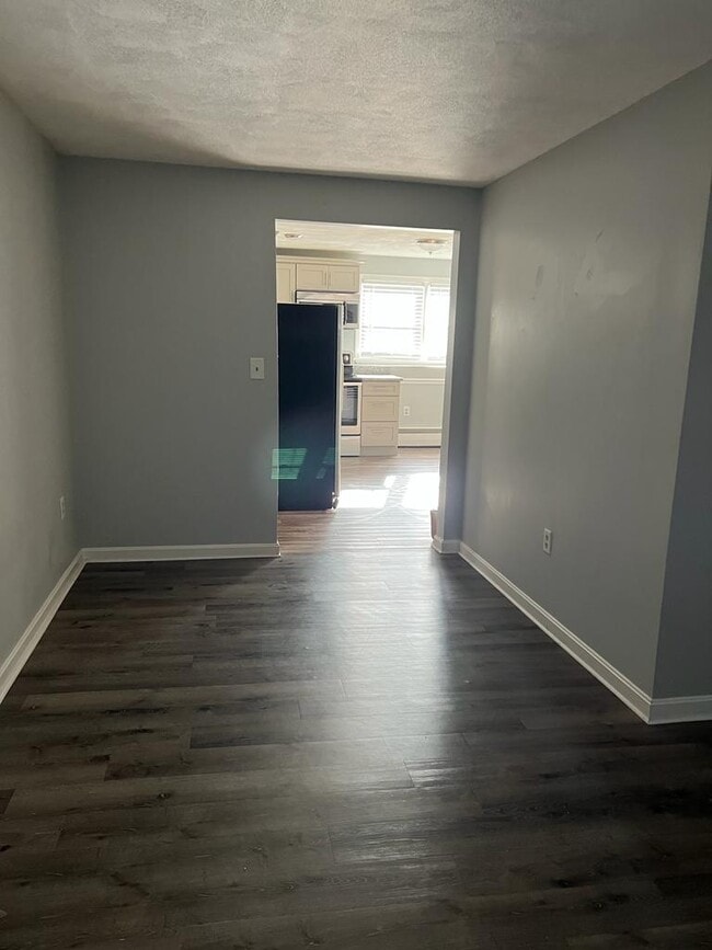 Foto del edificio - 422 Smithfield Ave