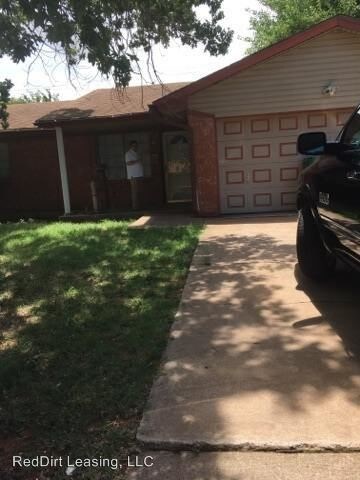 Primary Photo - 3 br, 1 bath House - 1620 SE 51st Street