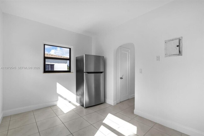 Foto del edificio - 130 SW 31st Ct