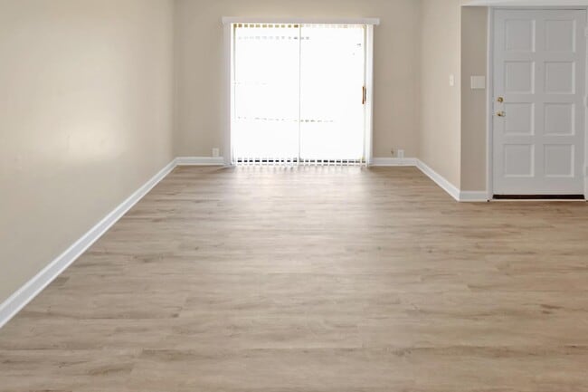 Photo - 7021 Stonington Ln Townhome