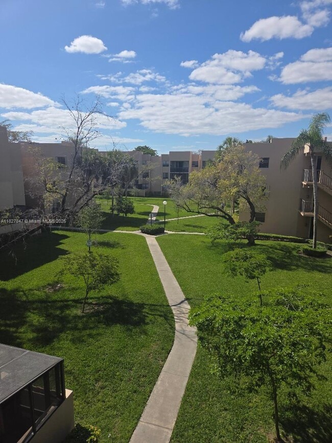 Foto del edificio - 10425 SW 112th Ave