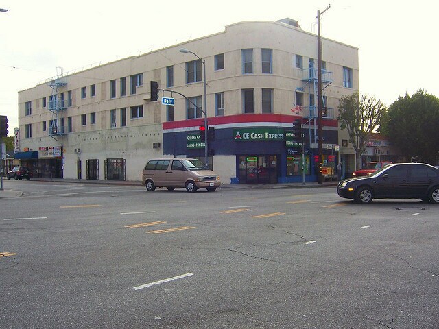 Primary Photo - 2532 Daly St
