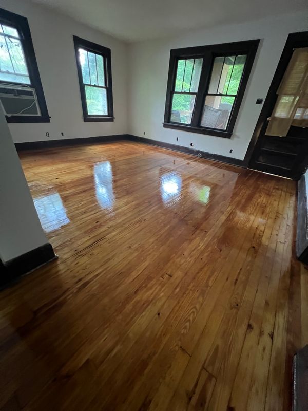 Foto del edificio - 230 N Spring St