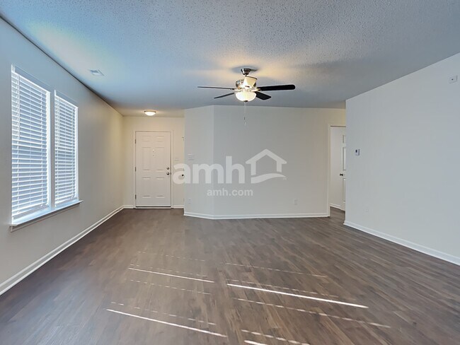 Building Photo - 2306 Westmere Dr