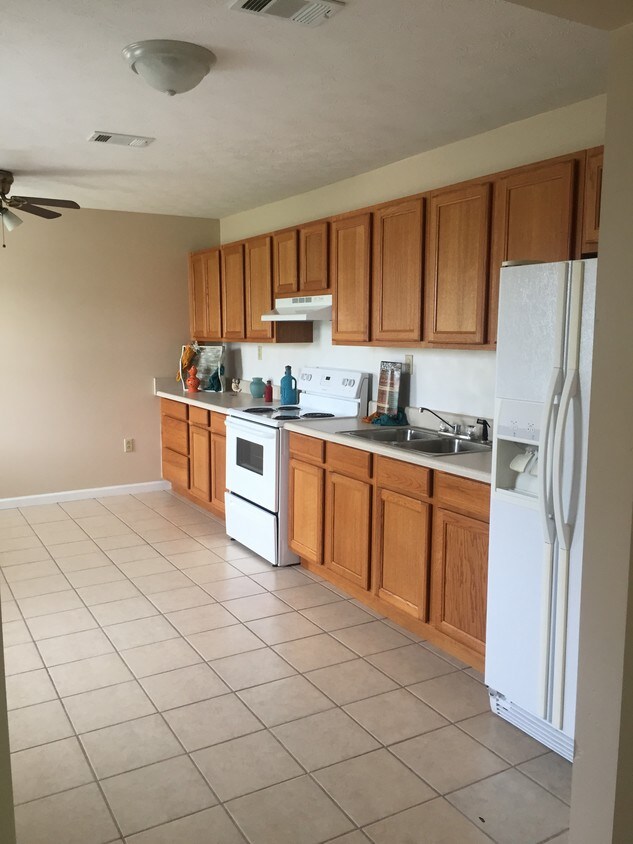 5419 McIntosh Rd, Oxford, AL 36203 House Rental in Oxford, AL