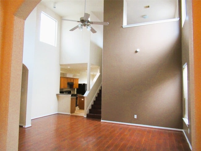 Foto del edificio - 13222 Babbitt St
