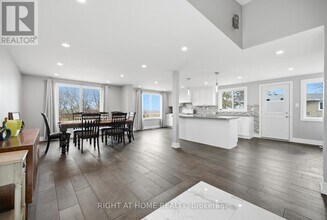 Building Photo - 5885 7th Line
